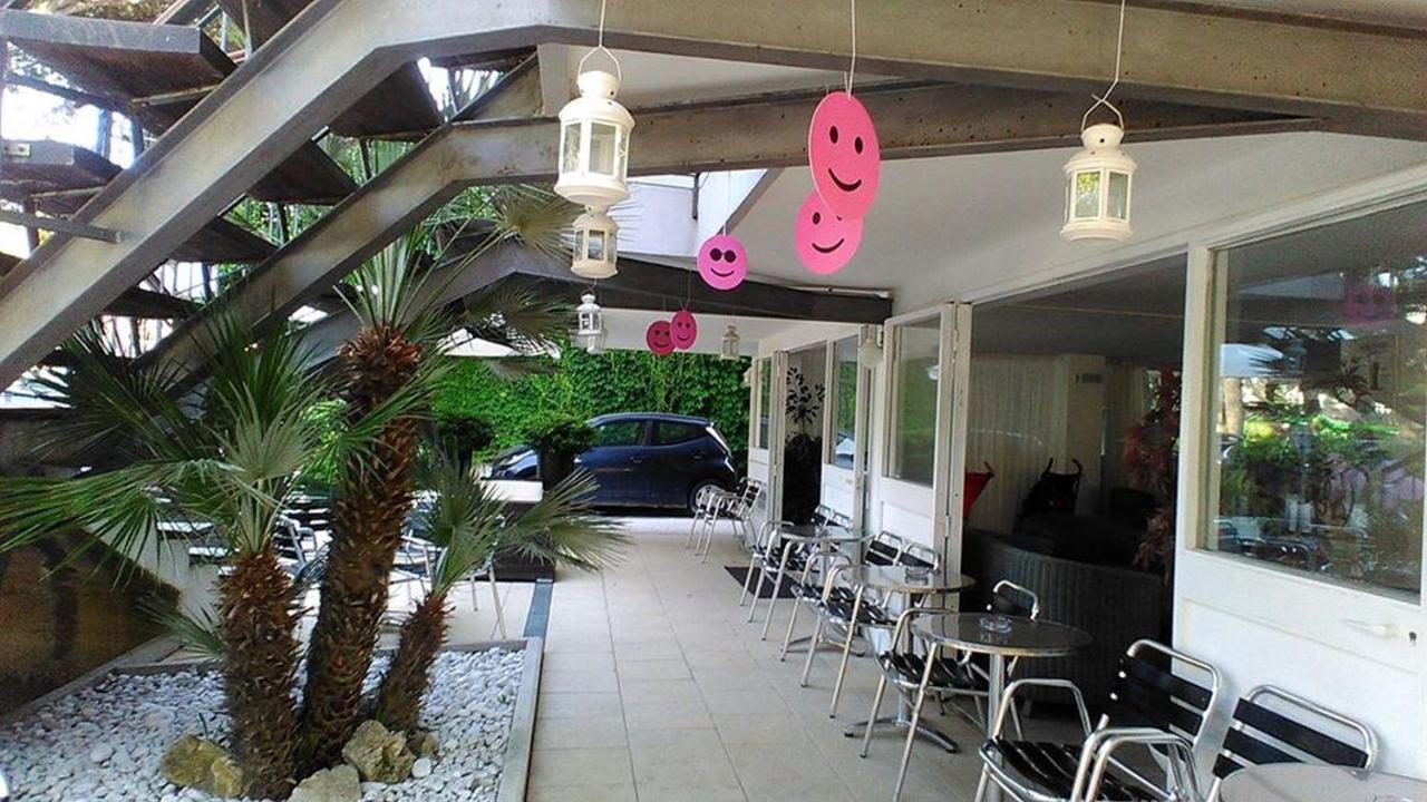 Hotel New Castle Cesenatico Dış mekan fotoğraf