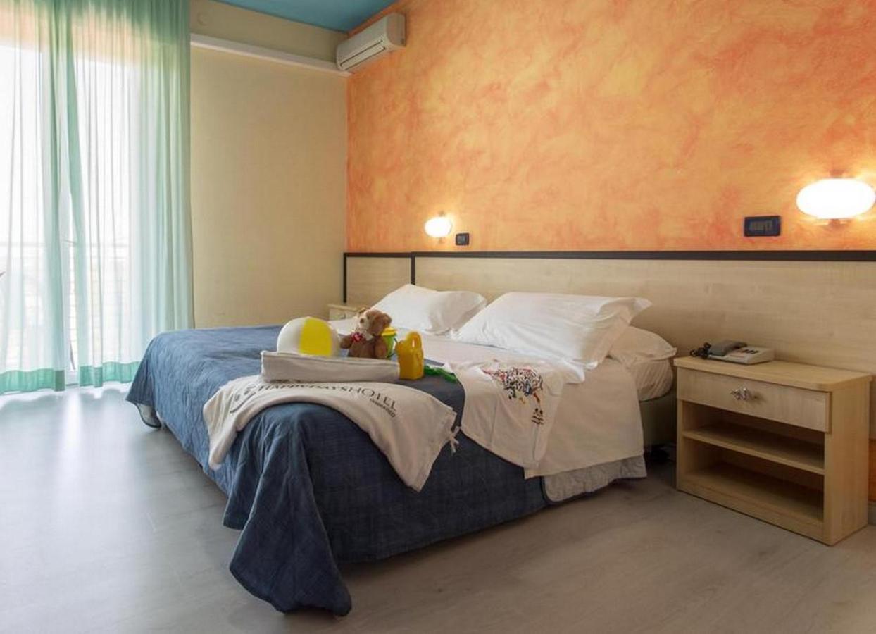 Hotel New Castle Cesenatico Dış mekan fotoğraf
